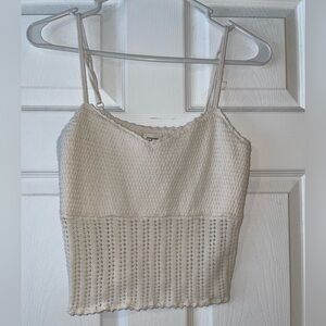 Knitted crop